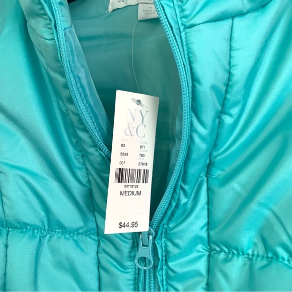 New York & Company Women's Light Blue Sleeveless Zippered Quilted Puff Vest NWT - Picture 3 of 9
